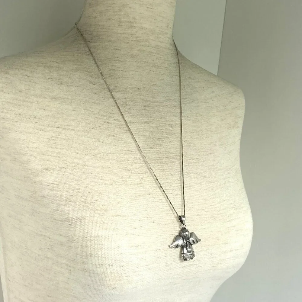 Solid Sterling Silver 925 Religious Figural Angel Wings Chunky Pendant Necklace
